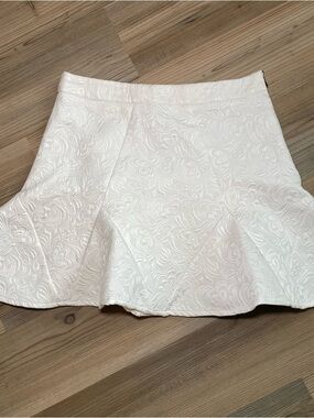 Line & Dot Jacquard White Flared Skirt Size Medium NWT Revolve